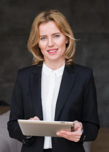 Our Financial Experts The Team  Member Solution. - AC米兰体育APP